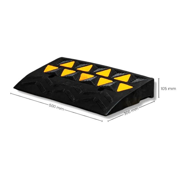 105mm Rubber Kerb Ramp – Heavy-Duty with Reflective Panels for Driveway ...