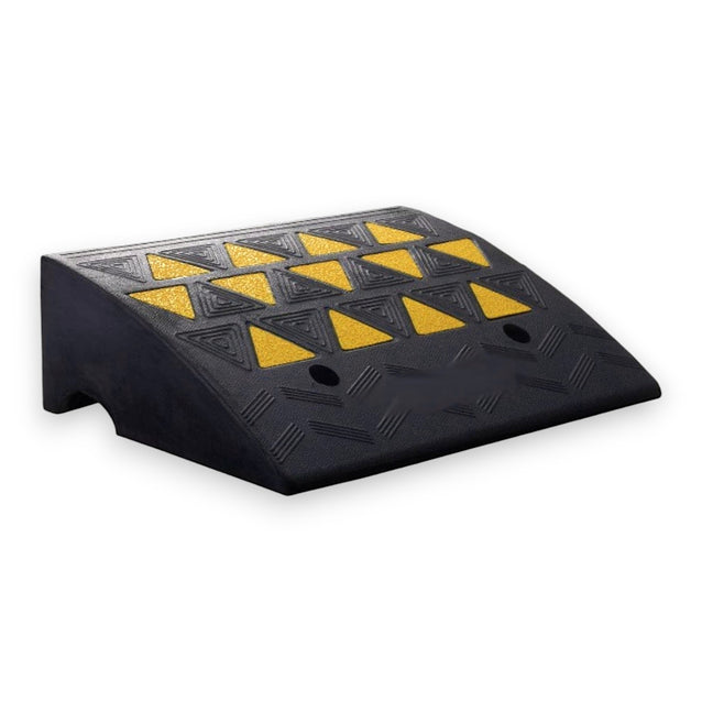 150mm Rubber Kerb Ramp with Reflective Safety Strips – Heavy Duty Non ...